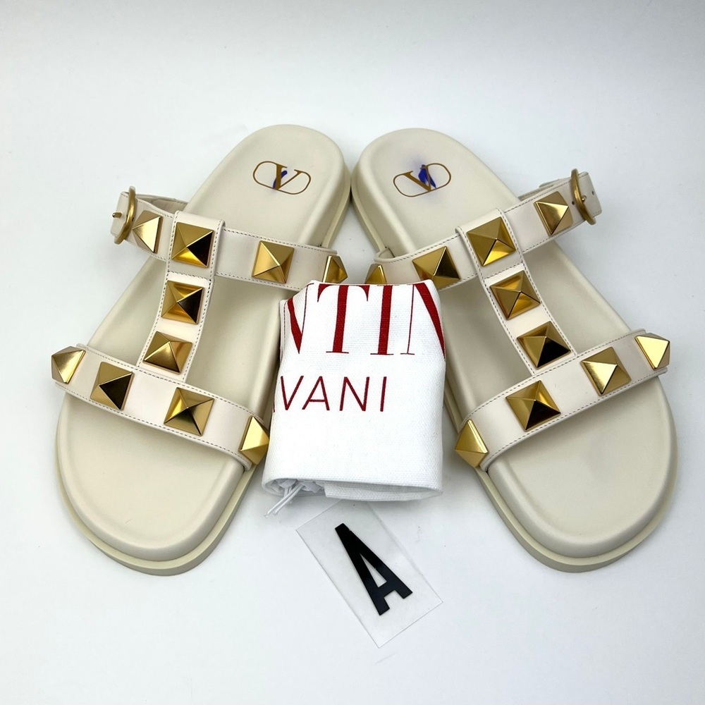 VALENTINO GARAVANI Roman Stud Slide Sandal sz 8.5 - Picture 2 of 12